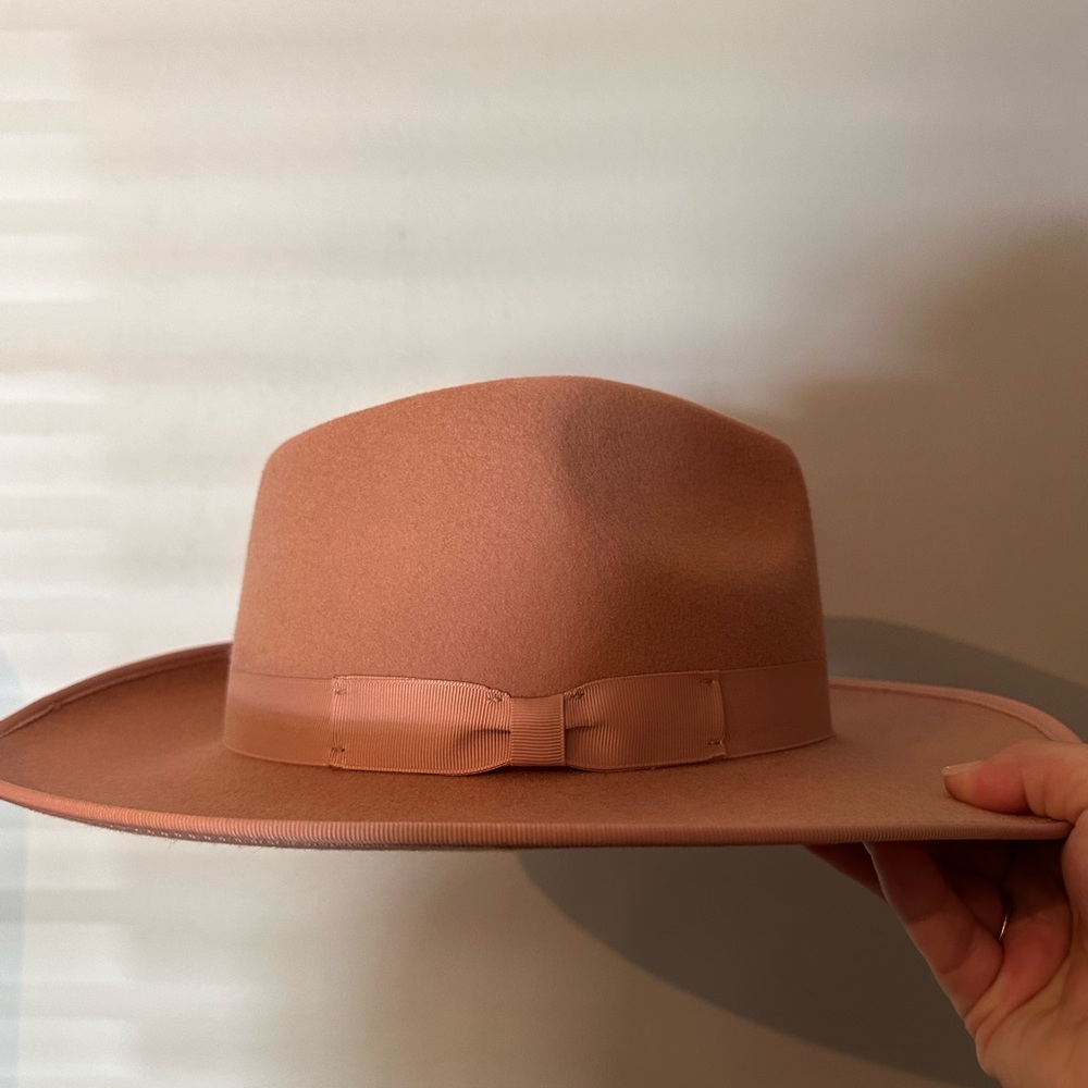 Gigi Pip hat